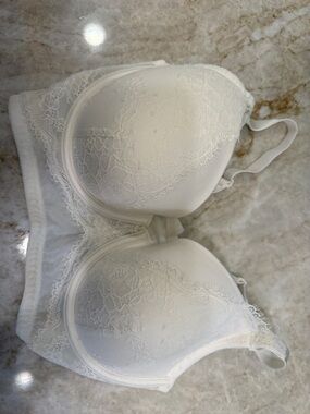 Auden White Lace Lightly Lined Demi Coverage Bra